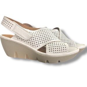 Clarks Reedly Variel Perforated Slingback Platform Wedge Sandal 7.5